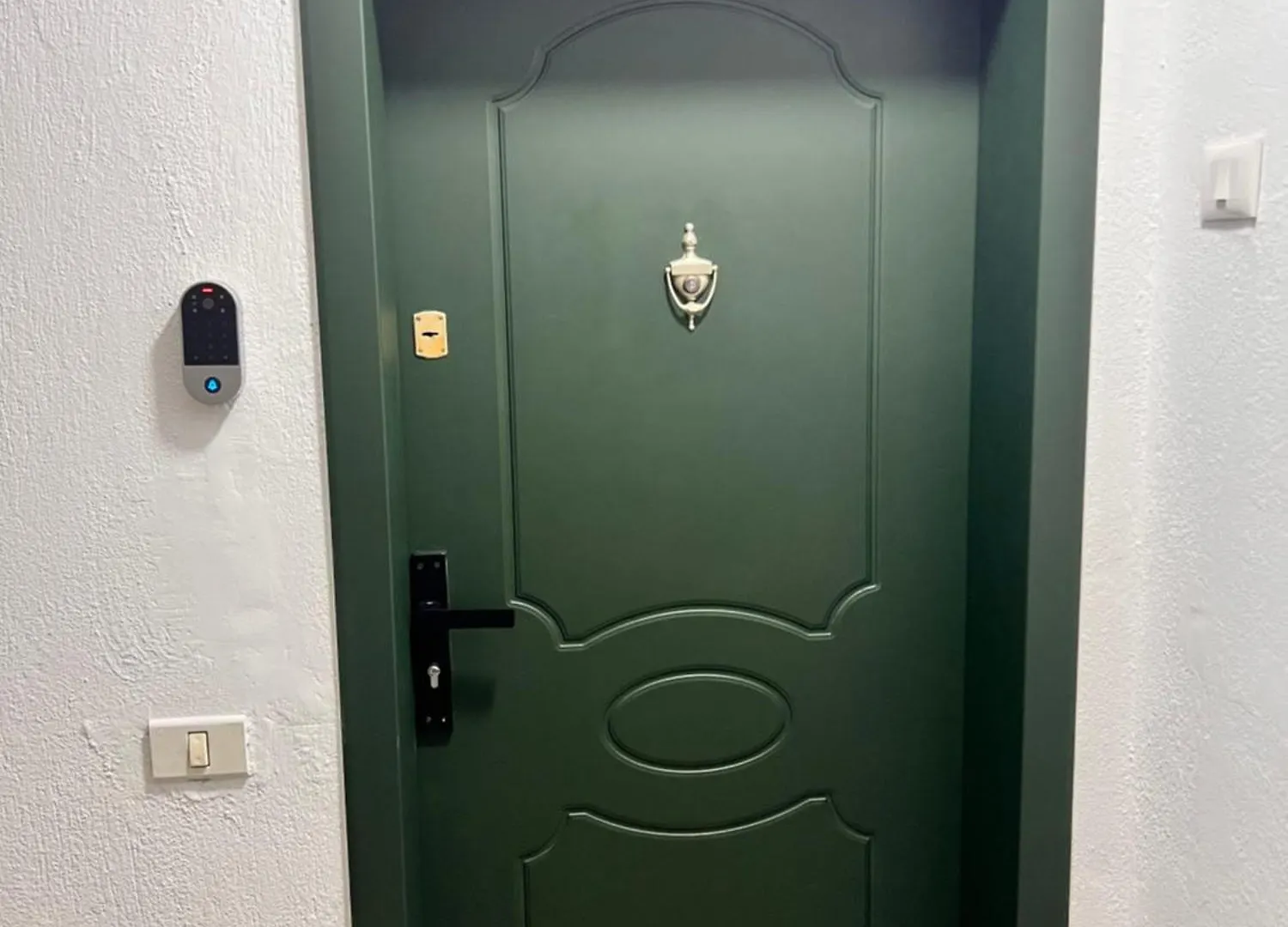 Dai Apartment 티라나